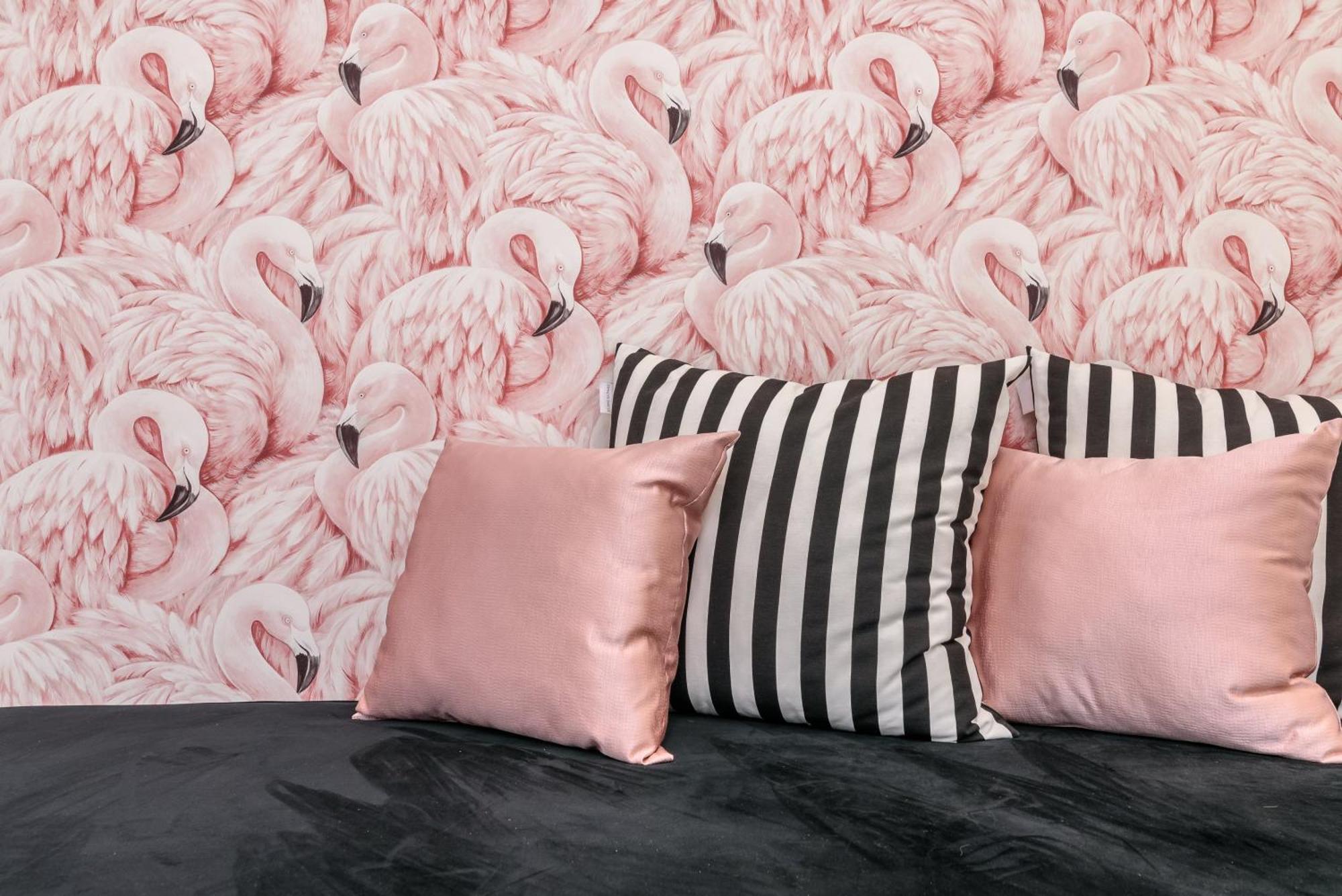 Whome City Chic Escape: Your Stylish Haven In Downtown Lisbon Luaran gambar